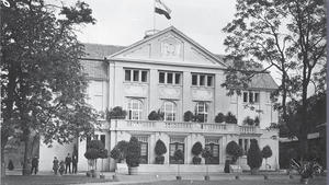 Schwarzweißansicht des Stadttheater - Lessingtheater um 1909