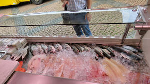 Roland Held Fischräucherei ist seit Jahrzehnten auf dem Wolfenbütteler Wochenmarkt